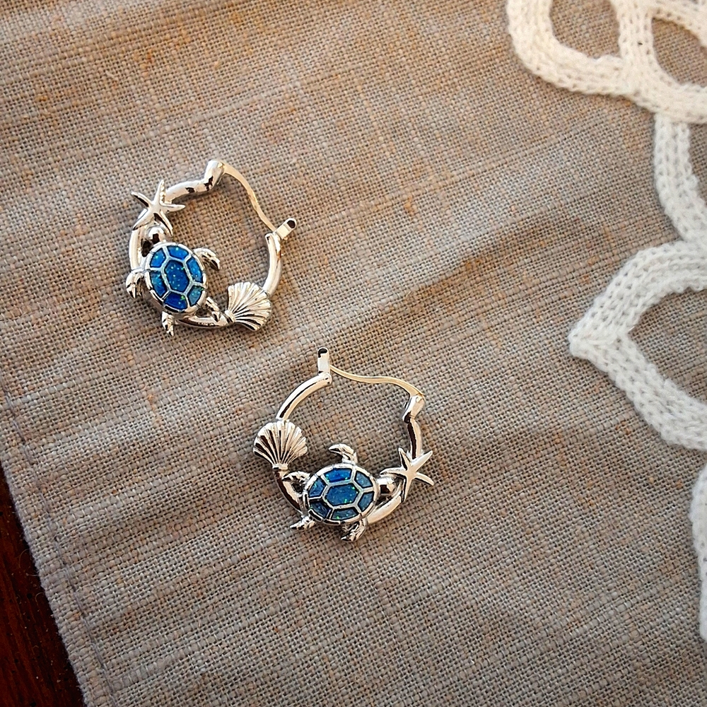 💥SALE💥NEW Turtle Theme Earrings